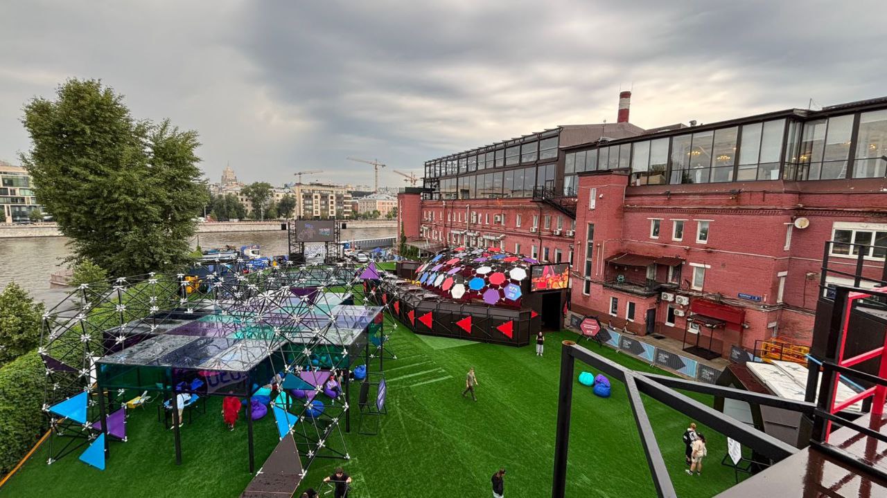 ЦСГ обеспечил металлопрокатом площадку паркура «Территория будущего. Москва 2030» ЦСГ обеспечил металлопрокатом площадку паркура «Территория будущего. Москва 2030»